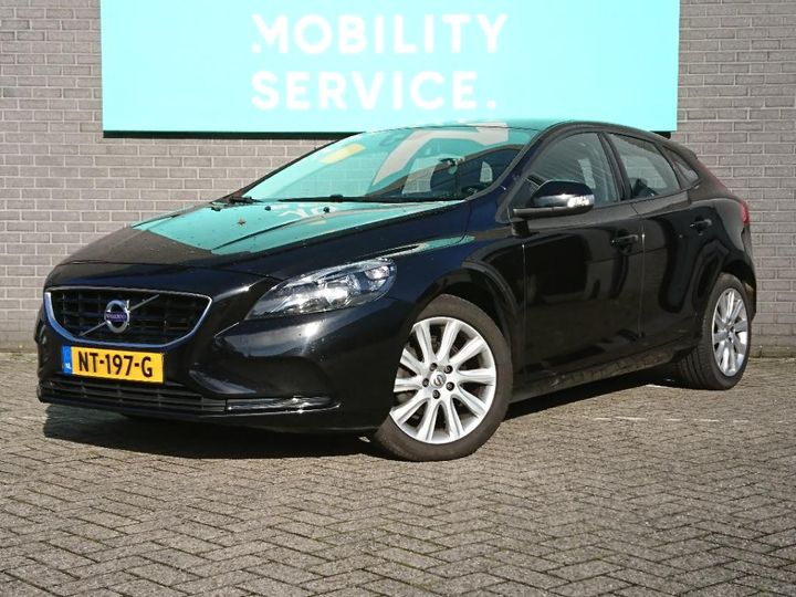 volvo v40 2016 yv1mv7431g2340122