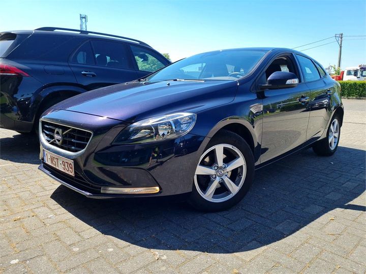 volvo v40 2016 yv1mv7431g2342677