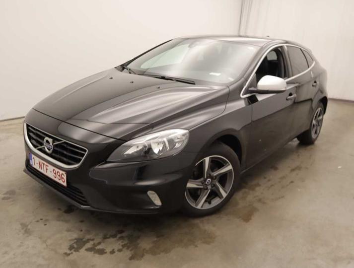 volvo v40 &#3912 2016 yv1mv7431g2344441