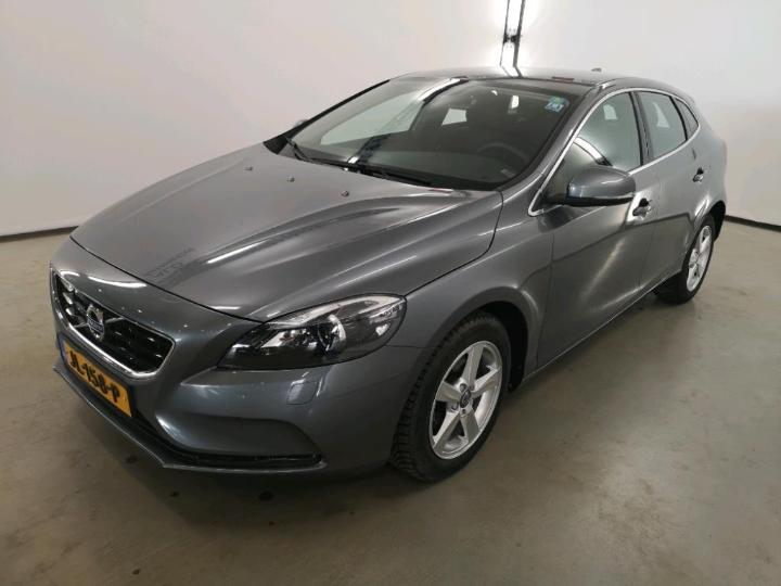 volvo v40 2016 yv1mv7431g2344952