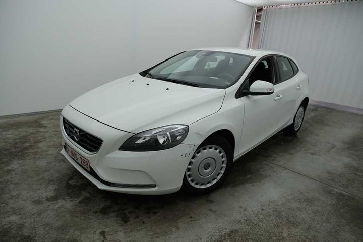 volvo v40 fl&#3916 2016 yv1mv7431g2345754