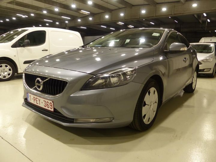 volvo v40 2016 yv1mv7431h2360599