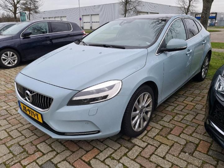 volvo v40 2016 yv1mv7431h2370371