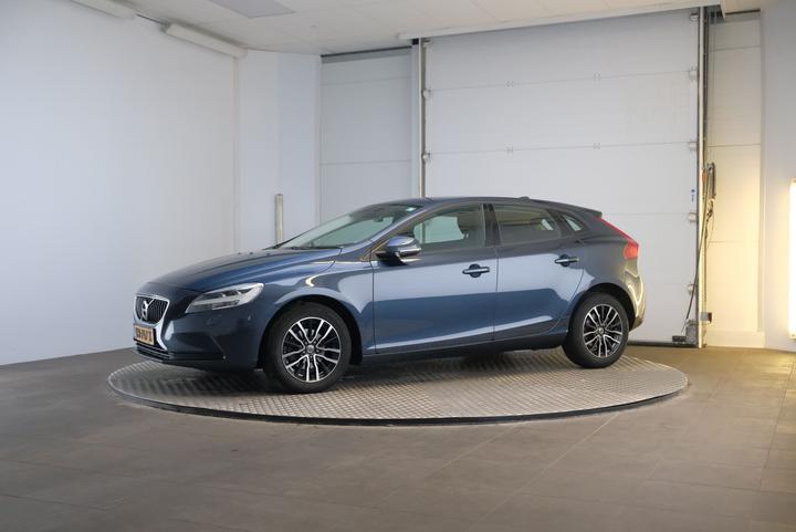 volvo v40 2016 yv1mv7431h2379887