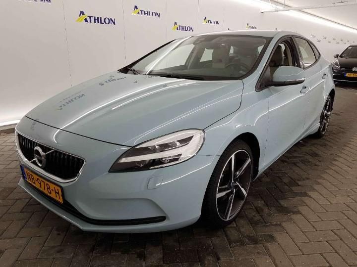 volvo v40 2016 yv1mv7431h2393558