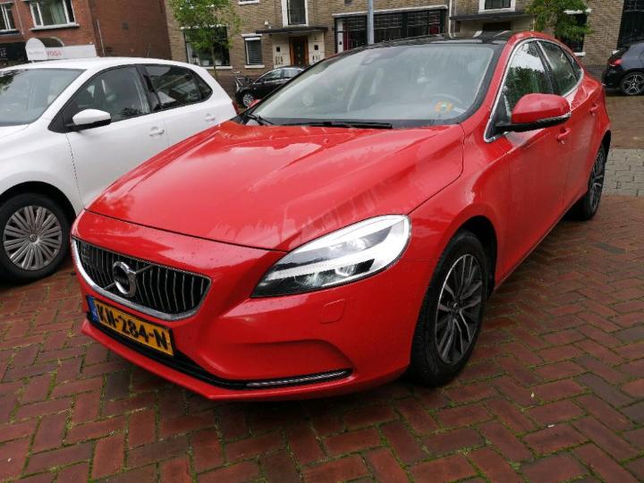 volvo v40 2016 yv1mv7431h2398398