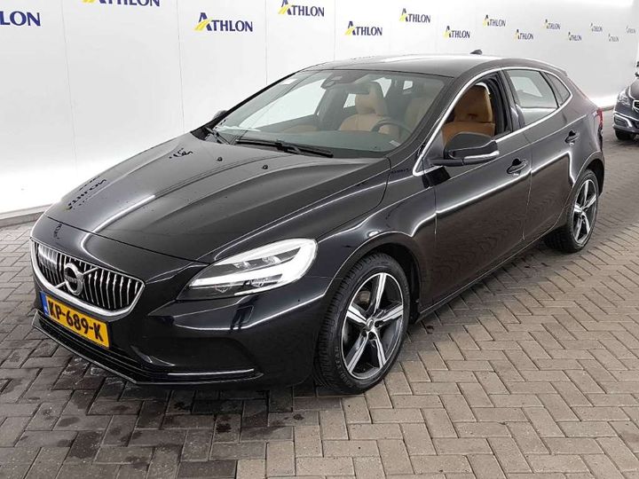 volvo v40 2016 yv1mv7431h2398522