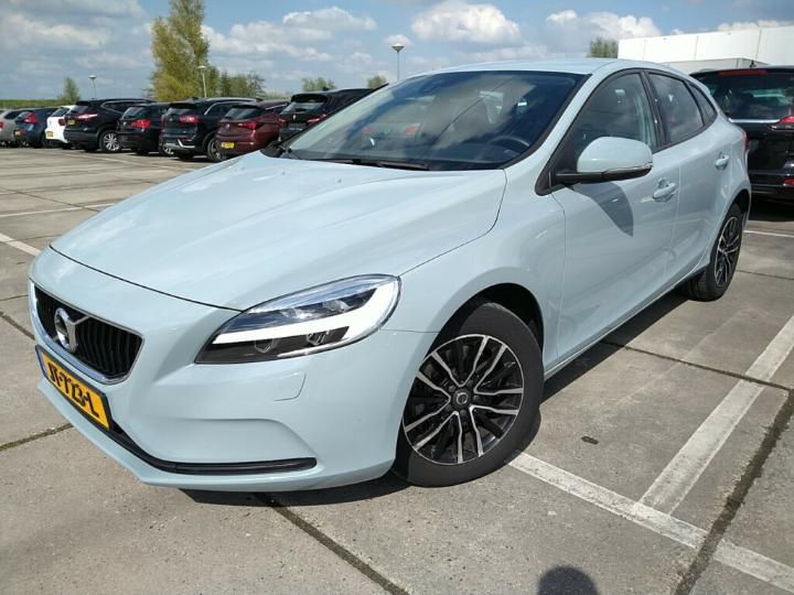 volvo v40 2016 yv1mv7480h2367104