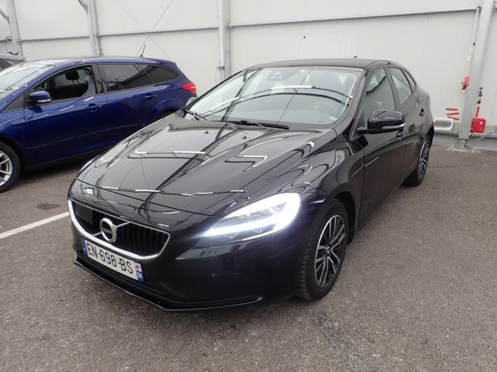 volvo v40 2017 yv1mv7480j2450362