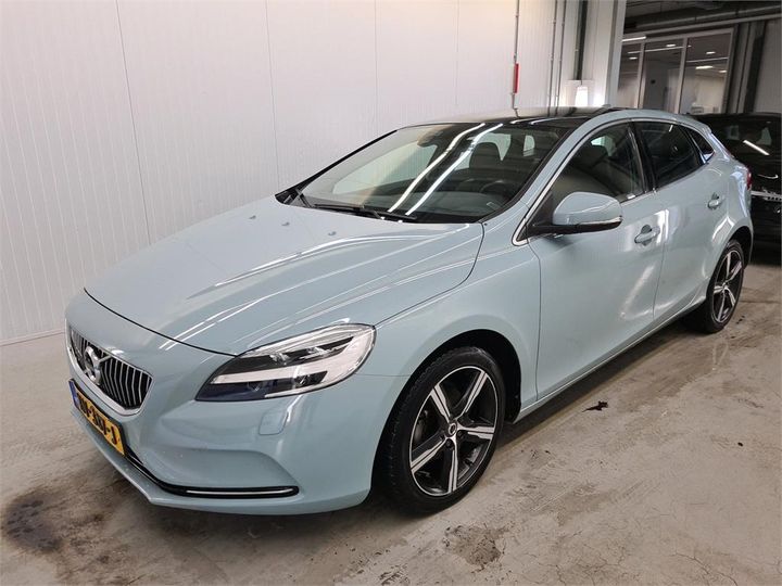 volvo v40 2016 yv1mv7481h2409016