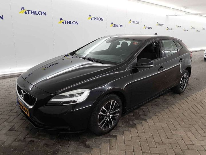 volvo v40 2017 yv1mv7481h2432394