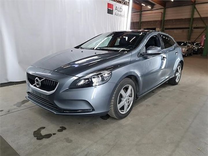 volvo v40 diesel - 2016 2017 yv1mv7481j2449879