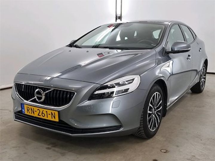 volvo v40 2018 yv1mv7481j2452584