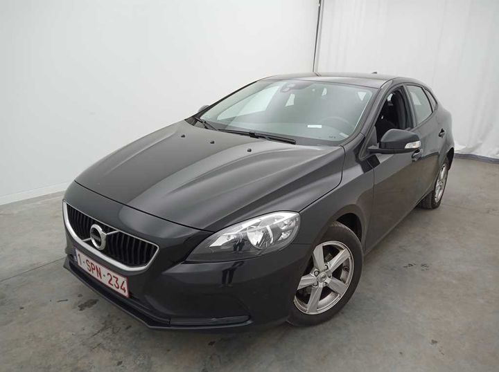 volvo v40 fl&#3916 2017 yv1mv7481j2452835