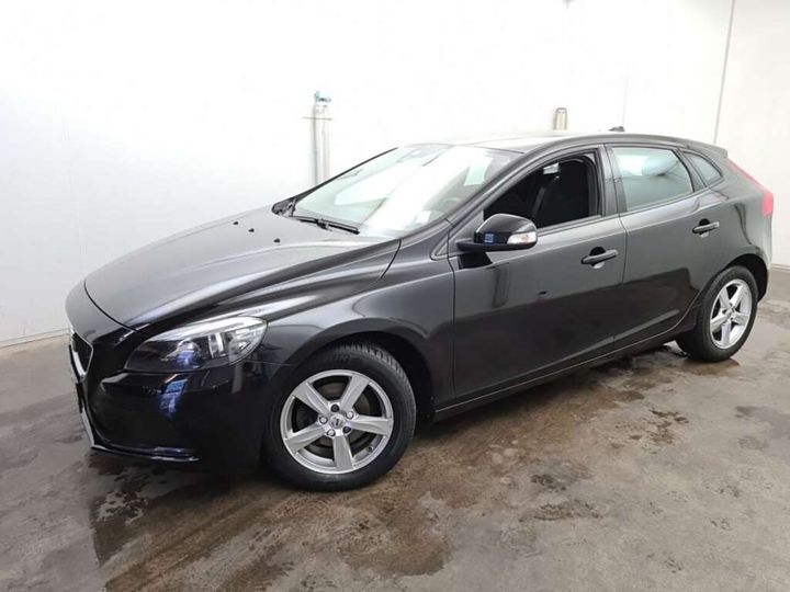 volvo v40 2017 yv1mv7481j2453787