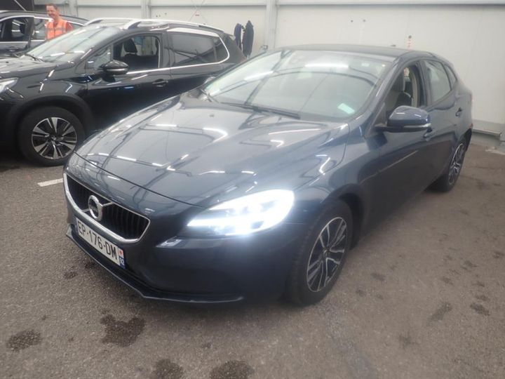 volvo v40 2017 yv1mv7481j2457231