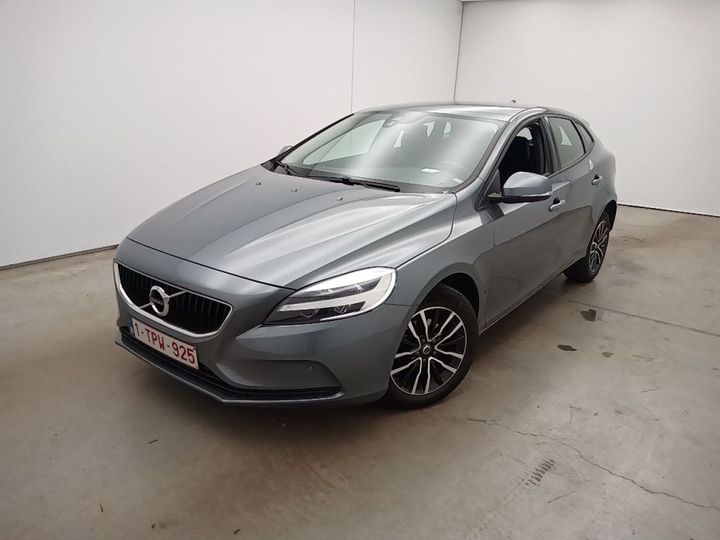 volvo v40 fl&#3916 2018 yv1mv7481j2492161