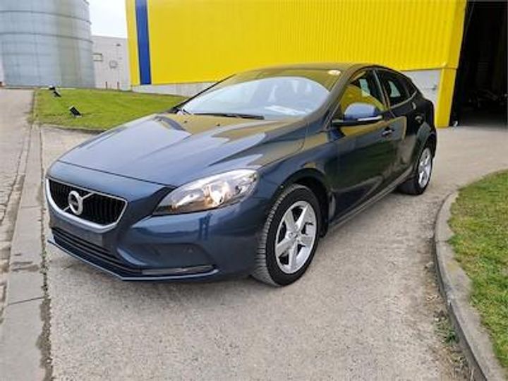 volvo v40 diesel - 2016 2018 yv1mv7481j2495611