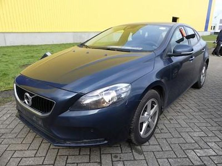 volvo v40 diesel - 2016 2018 yv1mv7481j2497022