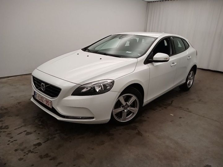 volvo v40 &#3912 2016 yv1mv74l0g2314945