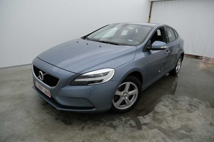 volvo v40 fl&#3916 2017 yv1mv74l0h2412133