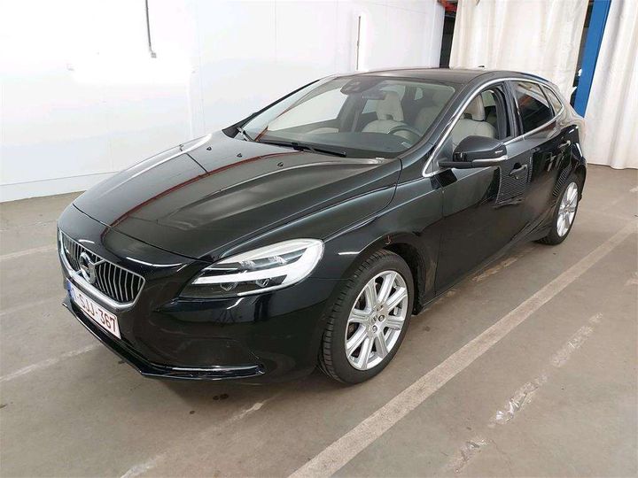 volvo v40 2017 yv1mv74l0j2447572