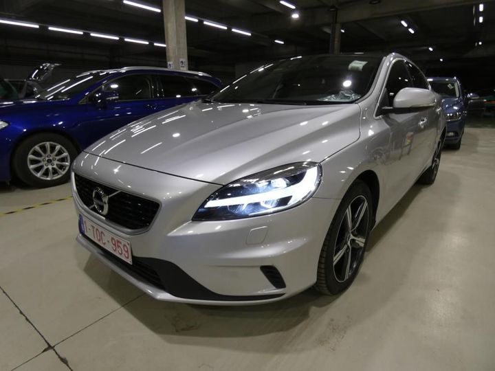 volvo v40 - 2016 2018 yv1mv74l0j2494621