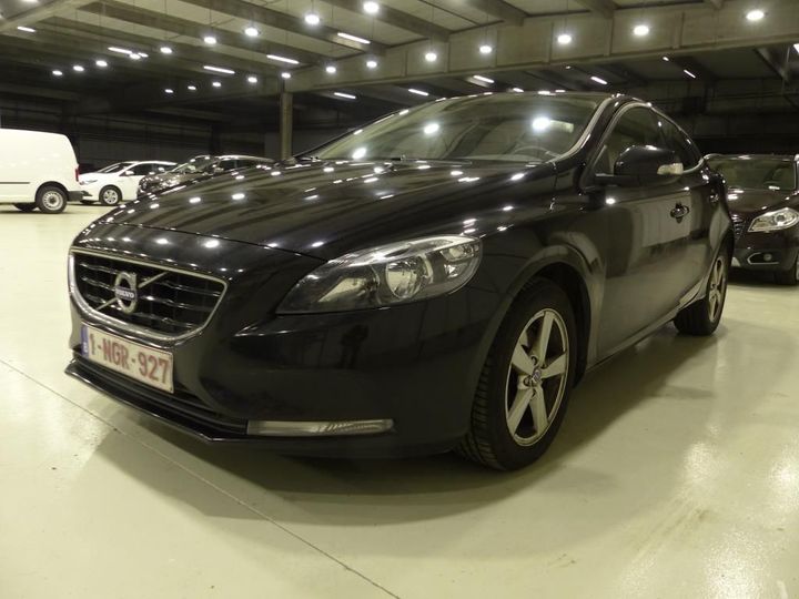 volvo v40 2016 yv1mv74l1g2329235