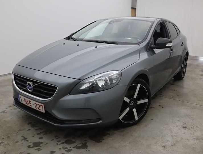 volvo v40 &#3912 2016 yv1mv74l1g2344058