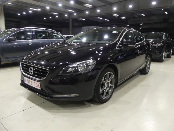 volvo v40 2016 yv1mv74l1g2344100