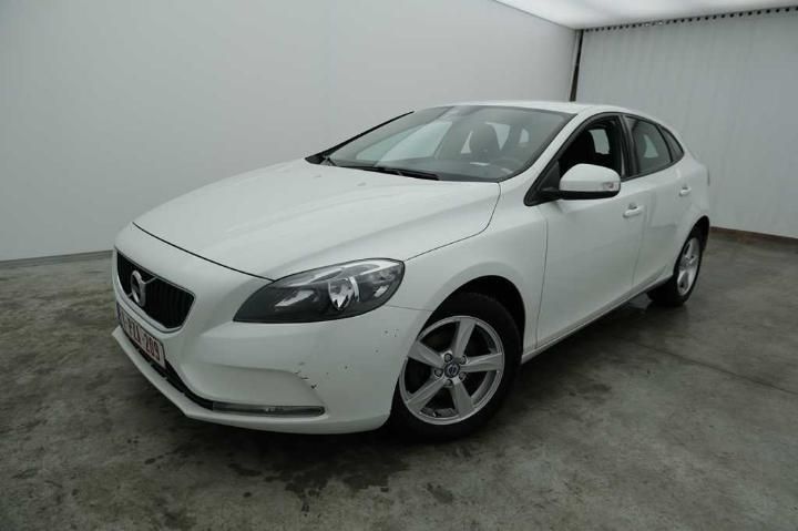 volvo v40 &#3912 2016 yv1mv74l1h2394786