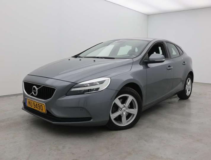 volvo v40 16 2017 yv1mv74l1h2429073