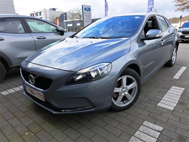 volvo v40 2017 yv1mv74l1j2484894