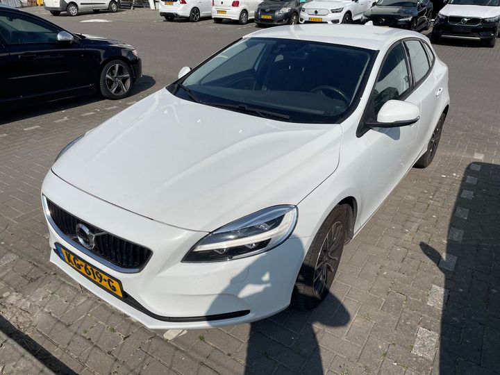 volvo v40 2016 yv1mv7981h2360525