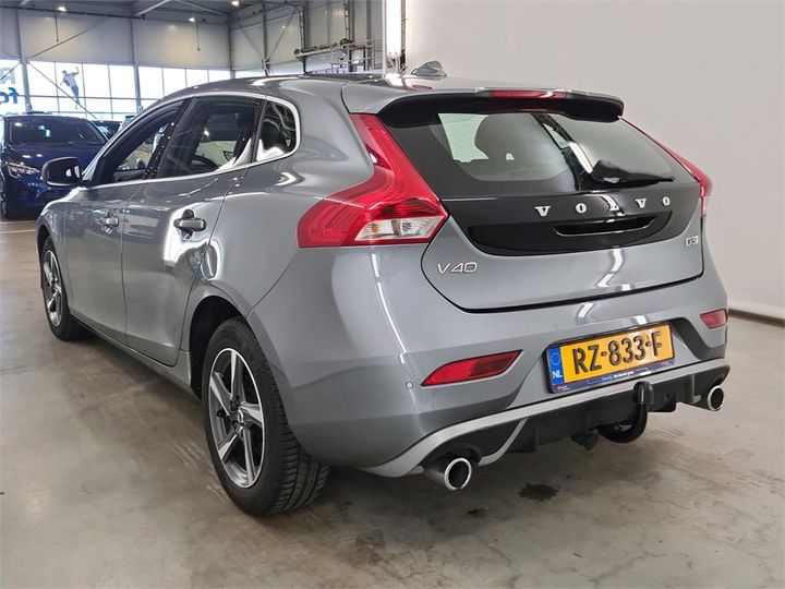 volvo v40 2018 yv1mv7981j2497563