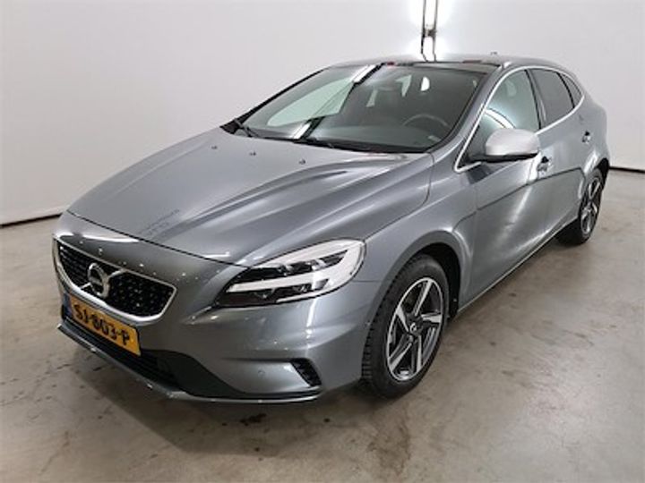 volvo v40 2018 yv1mv7981j2503078