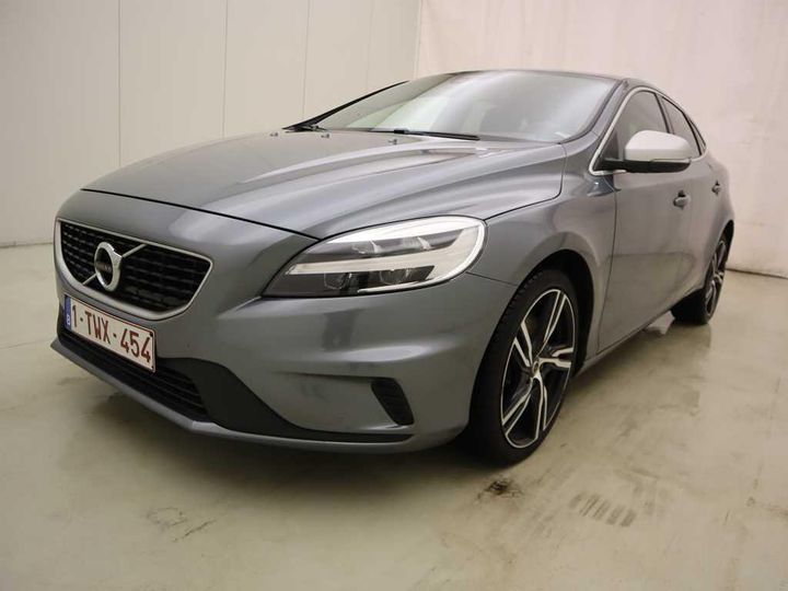 volvo v40 2018 yv1mv79l1j2504246