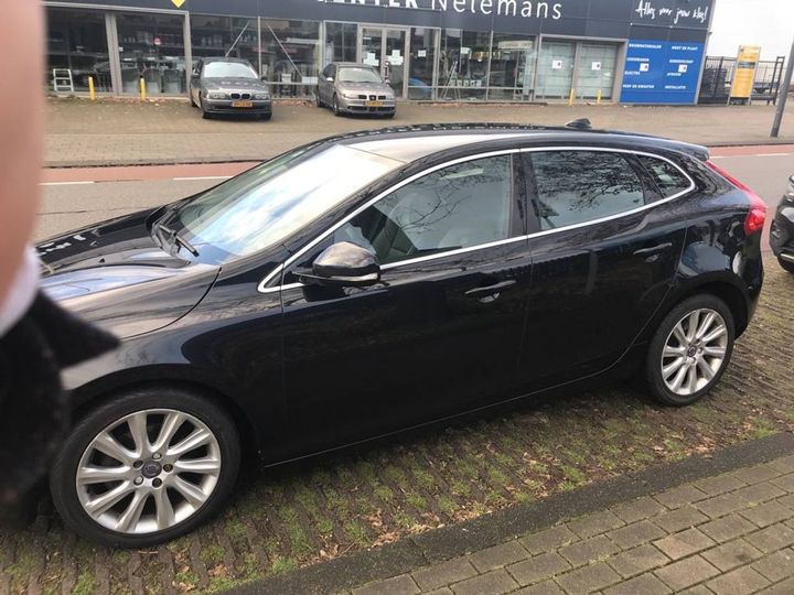 volvo v40 2013 yv1mv8481e2123504