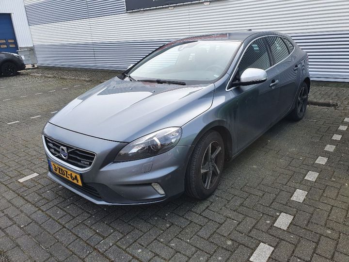 volvo v40 2014 yv1mva851f2211485