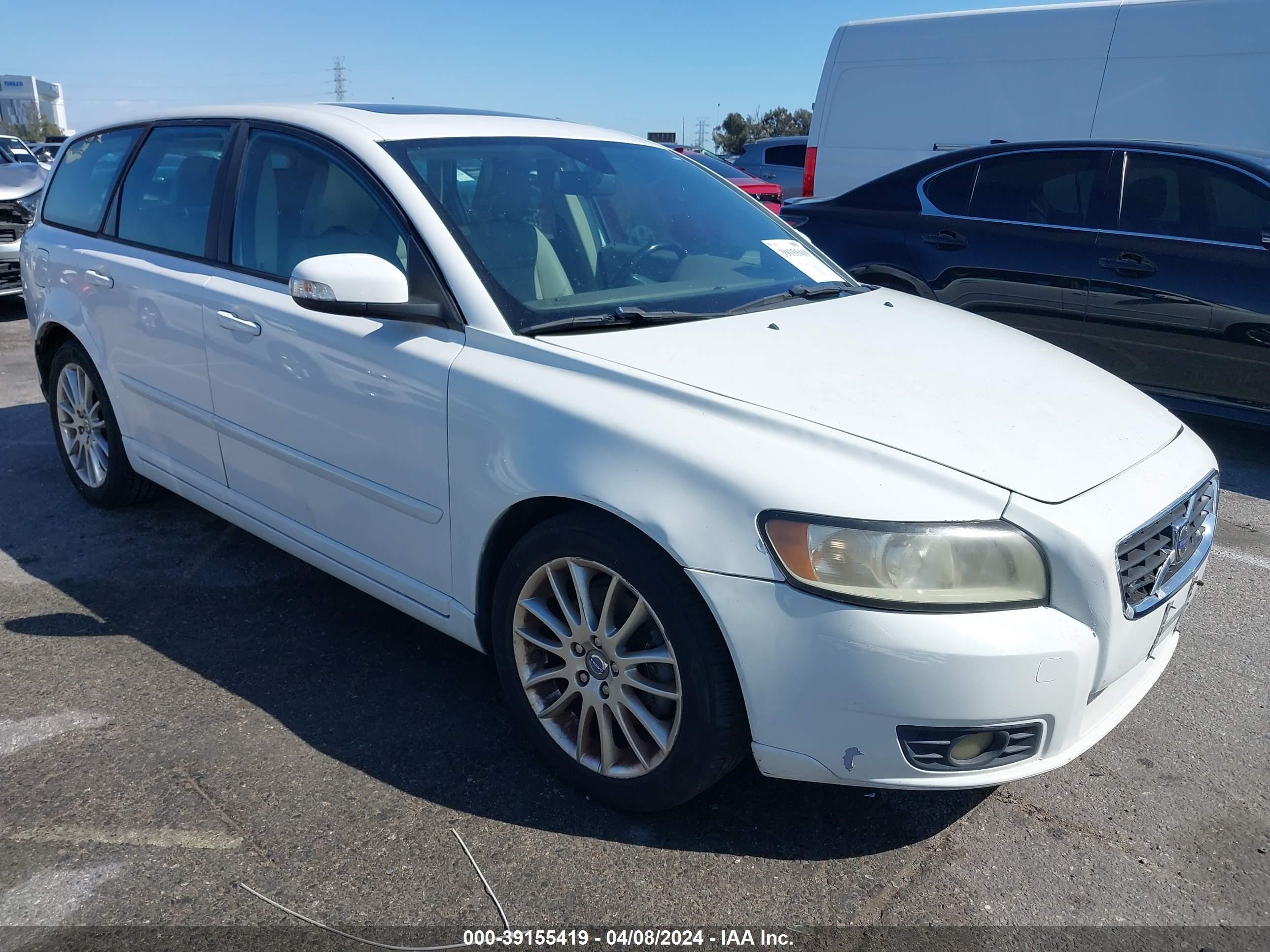 volvo v50 2009 yv1mw390792473328