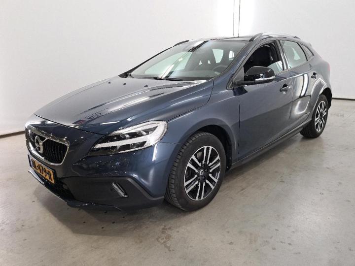 volvo v40 cross country 2017 yv1mz29l0h2132305