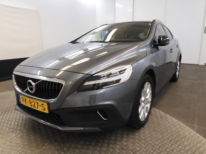 volvo v40 cross country 2017 yv1mz29l0j2142001