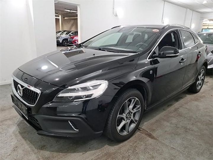 volvo v40 cross country 2016 yv1mz37l1h2125960