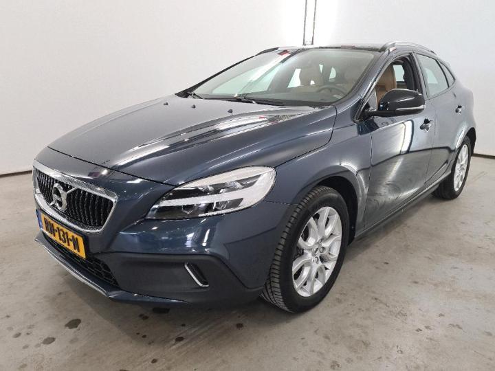 volvo v40 cross country 2018 yv1mz41l1j2148254