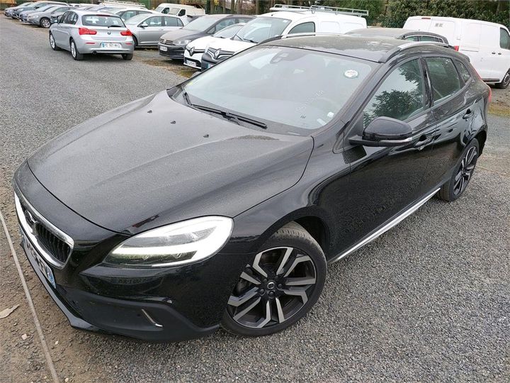 volvo v40 cross count 2019 yv1mz70t0k2188653