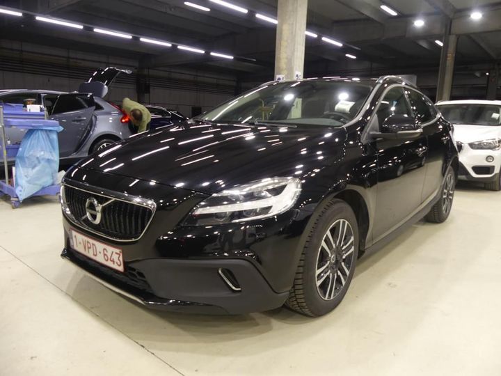 volvo v40 cross count 2019 yv1mz70v0k2180855