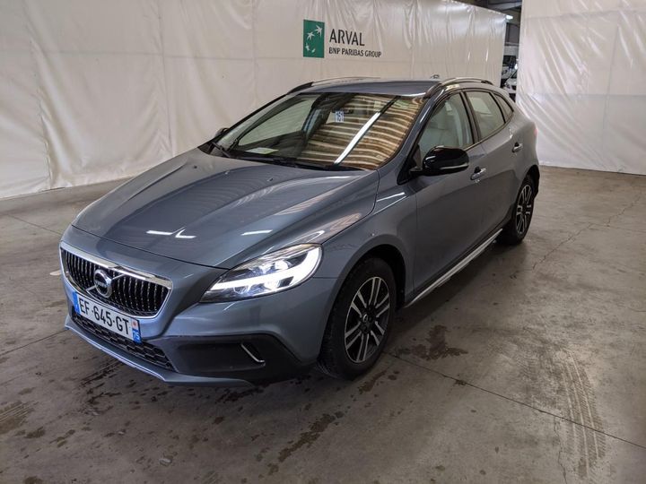 volvo v40 cross country 2016 yv1mz74l0h2121260