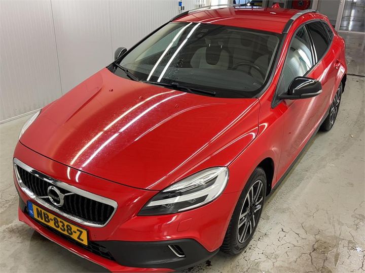 volvo v40 2017 yv1mz74l0h2129584