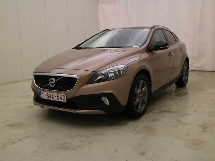 volvo v40 2017 yv1mz74l1g2104590