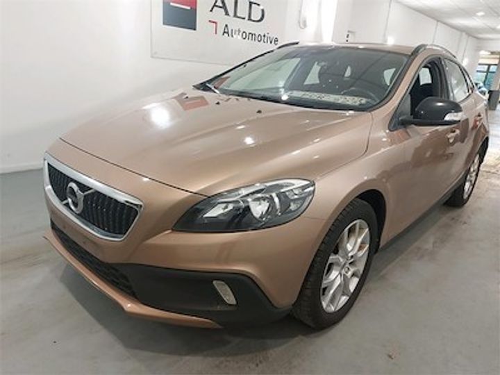 volvo v40 cross country diesel 2016 yv1mz74l1h2115597